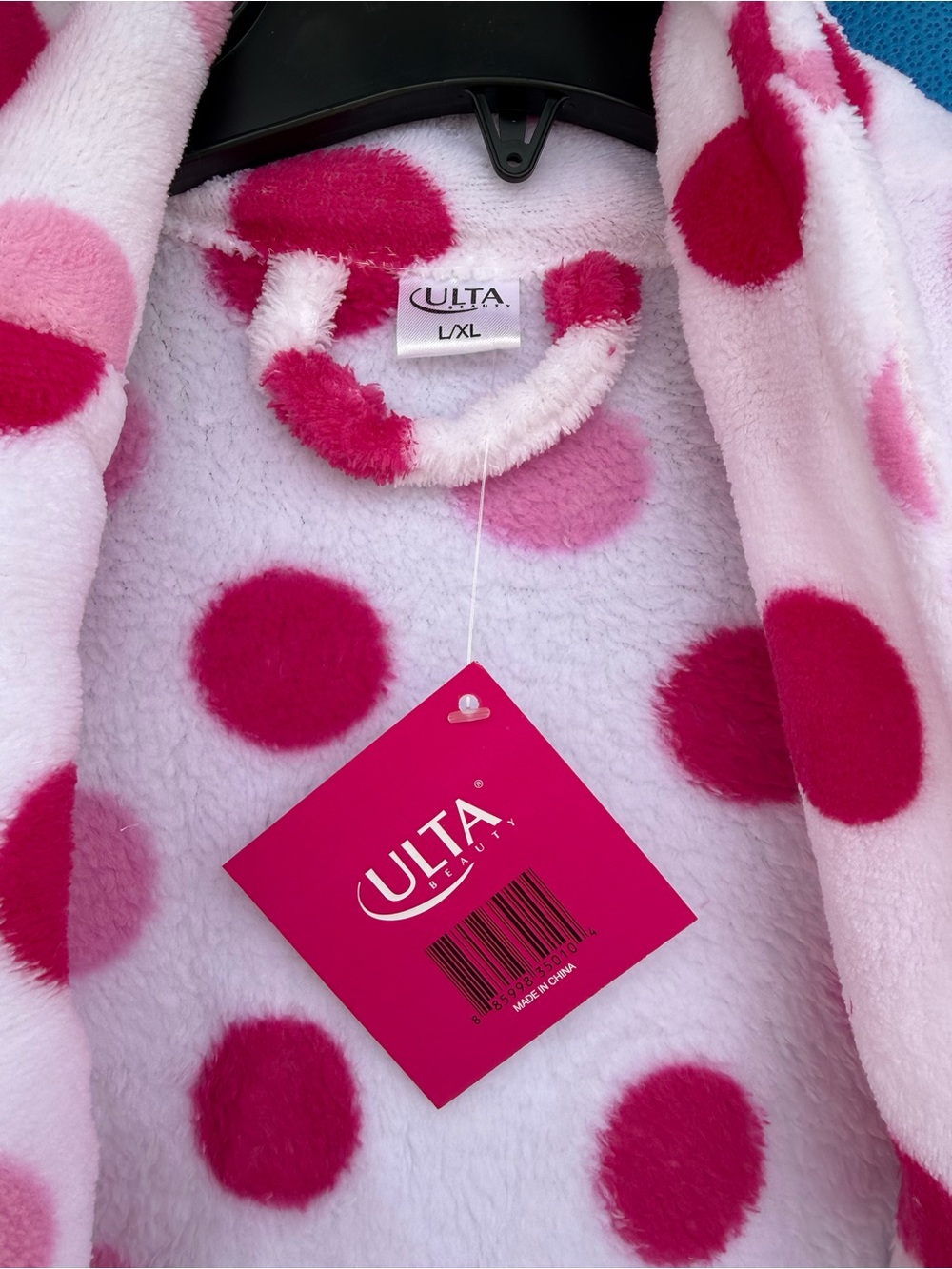 Ulta Beauty Pink and Magenta Polka Dot Plush Robe - Picture 2 of 5